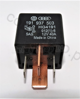 Реле (4-контактное) Audi VW Seat Skoda Black-18 12V 40A