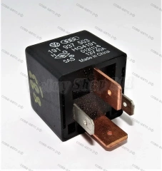 Реле (4-контактное) Audi VW Seat Skoda Black-18 12V 40A