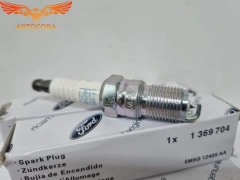 Свеча FORD 1369704 iridium (Fomoco 5M5G-12405-AA)