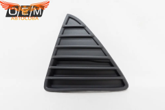 Решетка ЛЕВАЯ треугольная переднего бампера Focus III 2011-2015