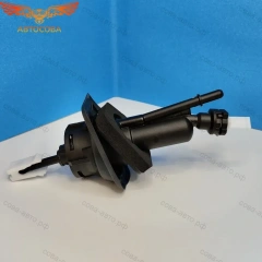 Цилиндр сцепления главный Focus II / III (кроме 2.5V6) / Kuga / Mazda 3 / 5 / Volvo (Турция) без датчика