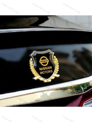 Металлическая эмблема на автомобиль "NISSAN" самоклеящаяся