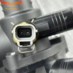 Корпус термостата Transit 2.2TD FWD (с датчиком) (FOMOCO BK2Q-8A586-AB)