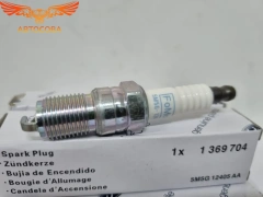 Свеча FORD 1369704 iridium (Fomoco 5M5G-12405-AA)