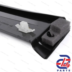 Наружный левый молдинг передней двери  FORD Fiesta 2001-2008