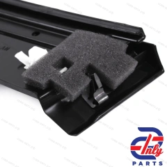 Наружный правой молдинг задней двери FORD Fiesta 2001-2008