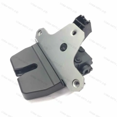 Замок двери багажника (4 контакта) Ford Focus II-III / C-Max / Kuga / Mondeo / S-Max 07-